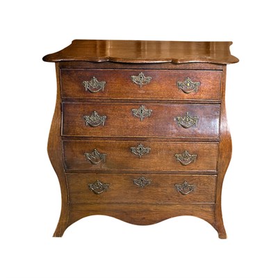 Lot 119 - Continental Rococo Style Oak Bombe Chest of...