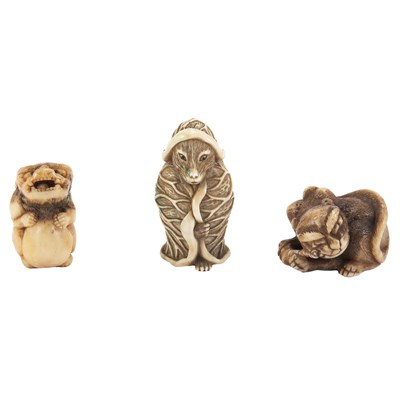 Lot 29 - Two Japanese Staghorn Netsuke 19th Century...