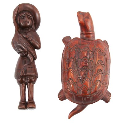 Lot 8 - Two Japanese Boxwood Netsuke 19th/20th Century...