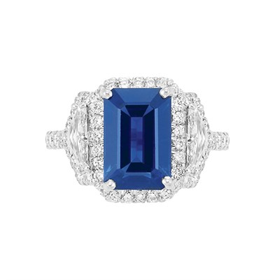 Lot 108 - Sapphire and Diamond Ring