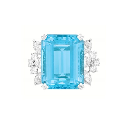 Lot 462 - White Gold, Aquamarine and Diamond Ring