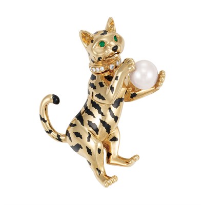 Lot 580 - Gold, Enamel, Cultured Pearl, Diamond and Emerald Tiger Clip-Brooch, Cartier