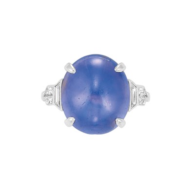 Lot 150 - Star Sapphire and Diamond Ring
