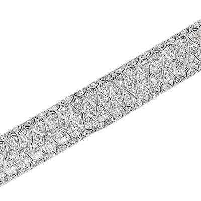Lot 629 - Edwardian Platinum and Diamond Bracelet