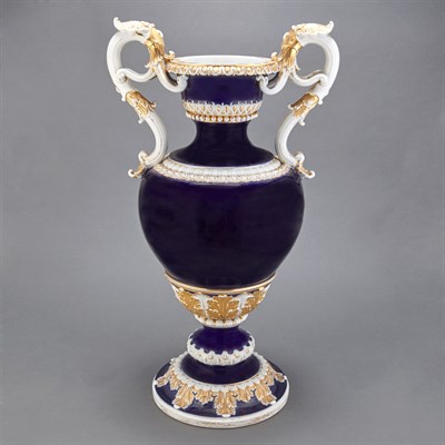 Lot 417 - Meissen Gilt Decorated Porcelain Floor Vase...