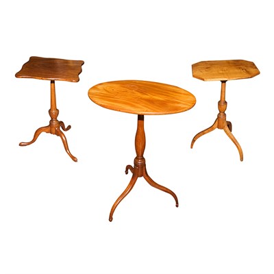 Lot 187 - Federal Maple Tilt-Top Tripod Stand New...