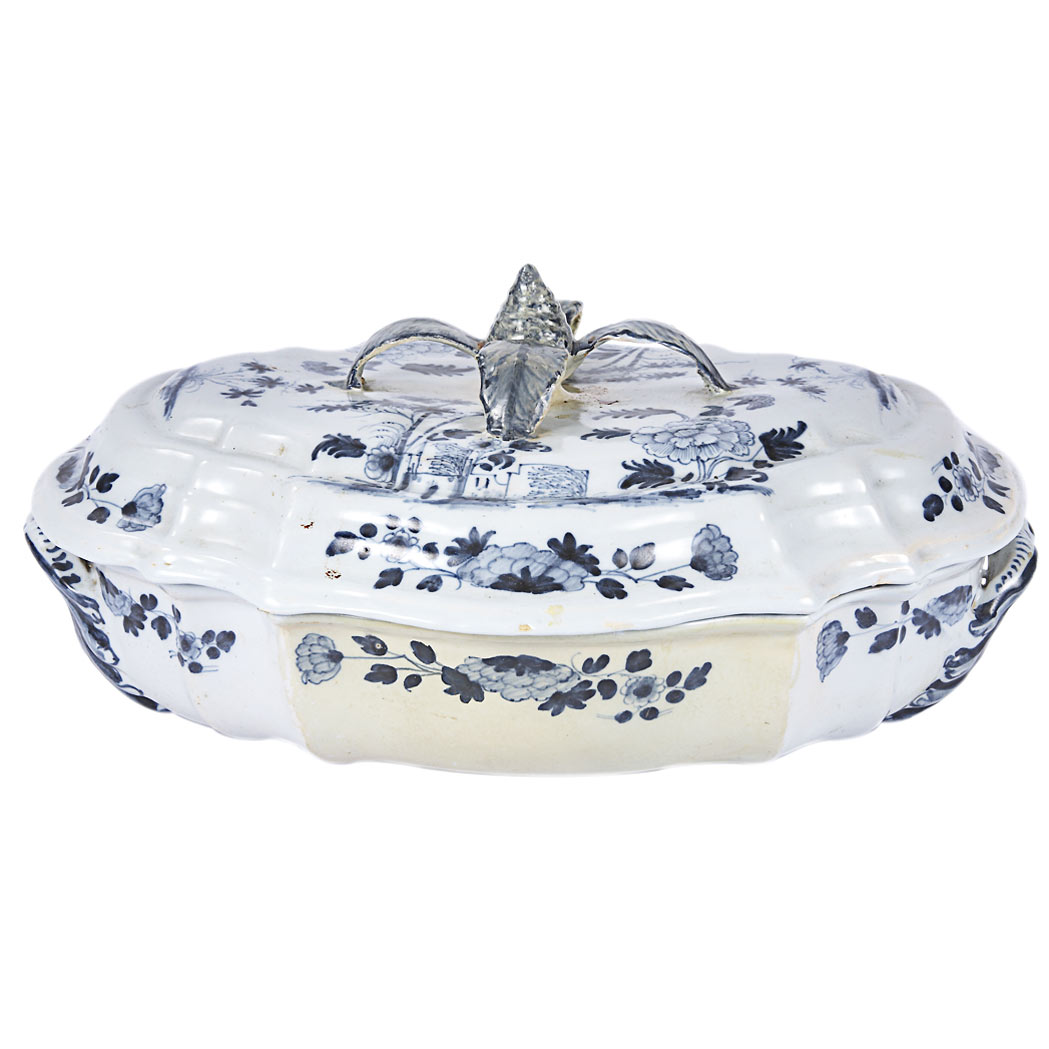 Lot 123 - Continental Faience Tureen 18th/19th Century...