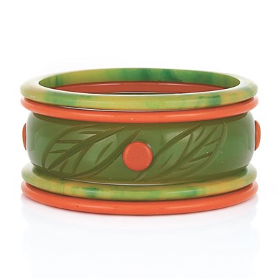 Lot 11 - One Bakelite and Four Celluloid Bangle Bracelets