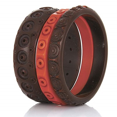 Lot 33 - Three Bakelite Bangle Bracelets