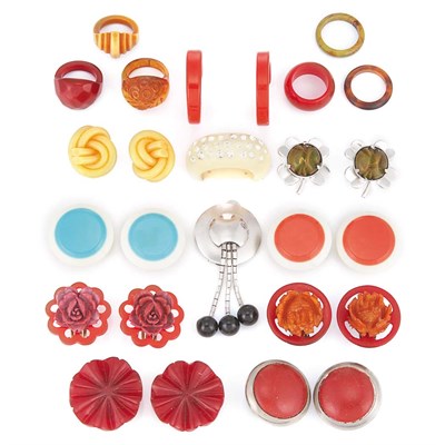 Lot 71 - Group of Bakelite and Celluloid Earclips and Rings