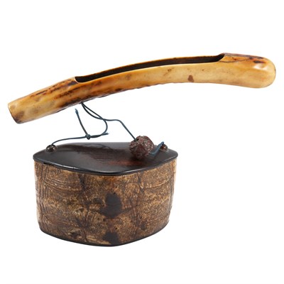 Lot 13 - Japanese Tortoise Shell Tobacco Case 19th...