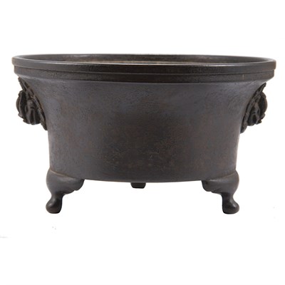 Lot 369 - Chinese Bronze Censer 18th Century Of circular...