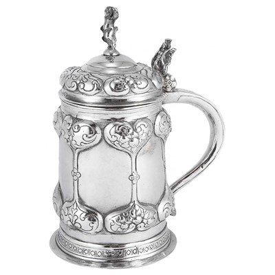 Lot 314 - Scottish Silver Tankard 20th Century With...