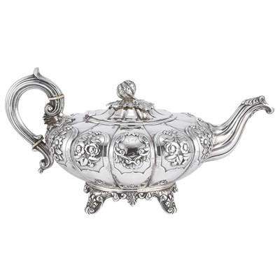 Lot 307 - Irish William IV Silver Teapot Dublin, circa...