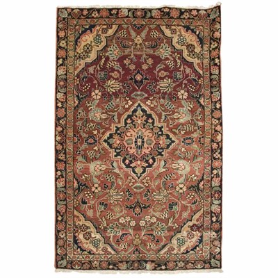 Lot 749 - Mahal Rug Central Persia, mid 20th century The...