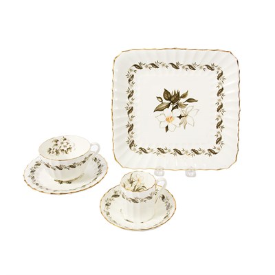 Lot 309 - Royal Worcester Bone China Dinner Service In...
