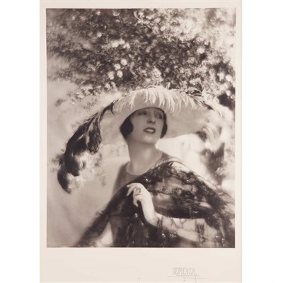 Lot 22 - DE MEYER, BARON ADOLPH (1868-1949) Woman with...