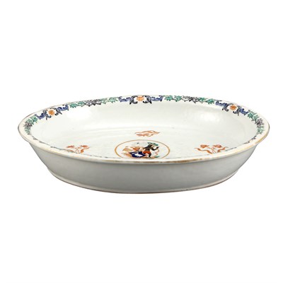 Lot 110 - Chinese Export Porcelain Dish Of oval form,...