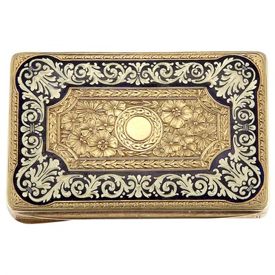 Lot 274 - 18 Kt. Gold and Enamel Box Maker's mark AB The...