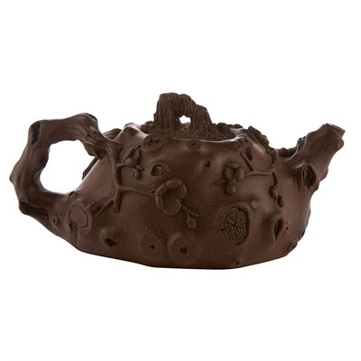 Lot 166 - Chinese Yixing Water Pot Late 17th century...