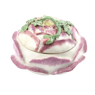 Lot 258 - English Porcelain Rose-Form Box Probably...