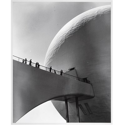 Lot 35 - EISENSTAEDT, ALFRED (1898-1995) New York City...