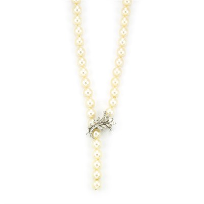Lot 521 - Cultured Pearl Necklace with Diamond Shortener