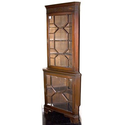 Lot 202 - Pair of Georgian Style Mahogany Corner...