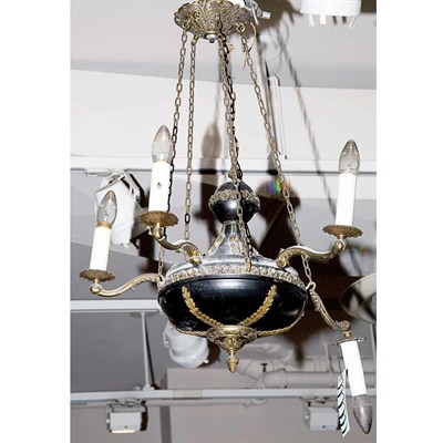 Lot 487 - Louis XV Style Gilt-Metal and Glass Six-Light...