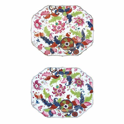 Lot 424 - Pair of Chinese Export Porcelain Famille Rose...