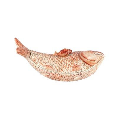 Lot 133 - Chinese Export Porcelain Fish-Form Covered Box...