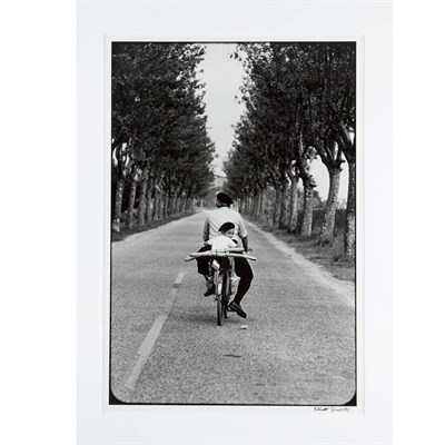 Lot 44 - ERWITT, ELLIOTT (b. 1928) Provence, France,...