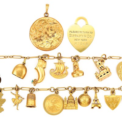 Lot 433 - Group of Gold Jewelry