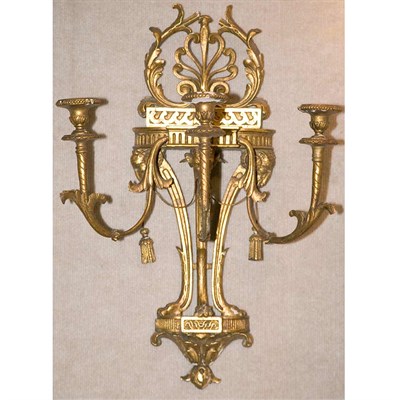 Lot 438 - Pair of George III Style Gilt-Wood Three-Light...