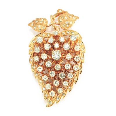 Lot 219 - Gold and Diamond Brooch