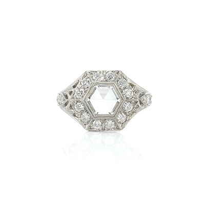 Lot 755 - Platinum and Diamond Ring