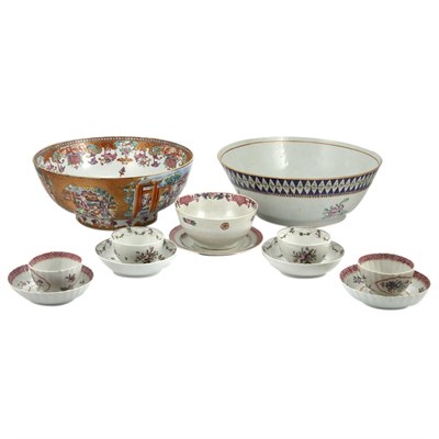 Lot 266 - Group of Chinese Export Porcelain Articles...