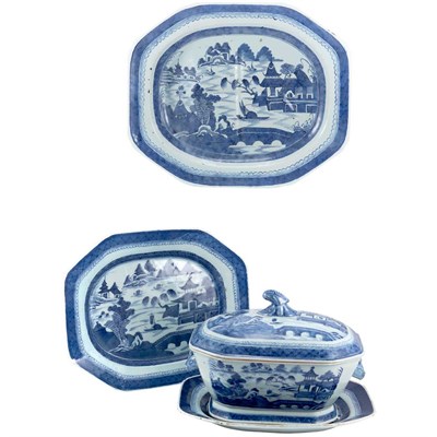 Lot 115 - Canton Blue and White Porcelain Covered Tureen...