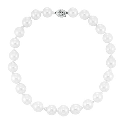 Lot 272 - Semi-Baroque Cultured Pearl Necklace with White Gold and Diamond Clasp
