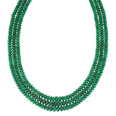 Lot 179 - Triple Strand Green Garnet Bead Necklace with Gold and Diamond Clasp