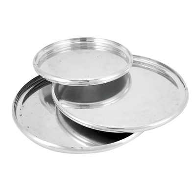 Lot 1011 - Set of Three Wilcox Silver Plated Circular...