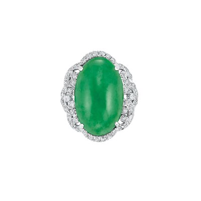 Lot 52 - White Gold, Jade and Diamond Ring
