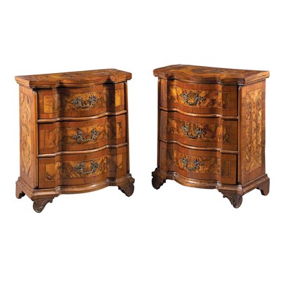 Lot 175 - Pair of Northern Italian Baroque Walnut...