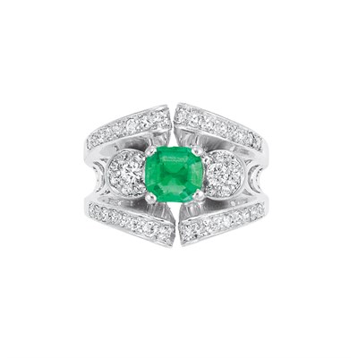 Lot 54 - White Gold, Emerald and Diamond Ring