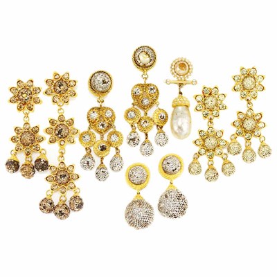 Lot 1071 - Collection of Roxanne Assoulin and Deanna...