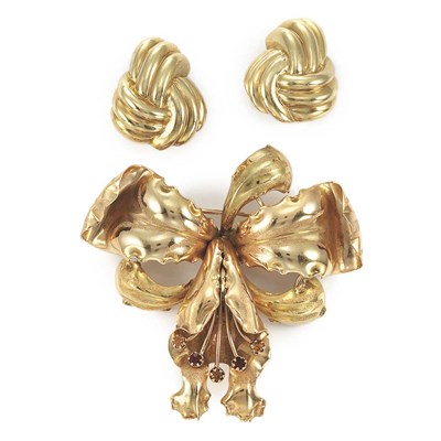 Lot 267 - Two-Color Gold, Garnet and Citrine Brooch and Pair of Gold Earclips