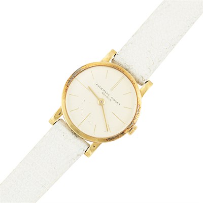 Lot 644 - Gold Wristwatch, Audemars Piguet
