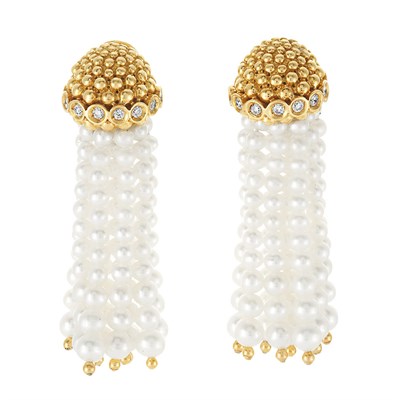 Lot 135 - Pair of Gold, Diamond and Cultured Pearl Fringe Earclips