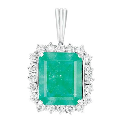 Lot 268 - Emerald and Diamond Pendant