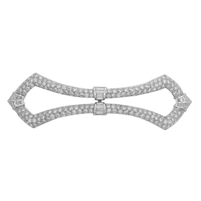 Lot 545 - Platinum and Diamond Barrette